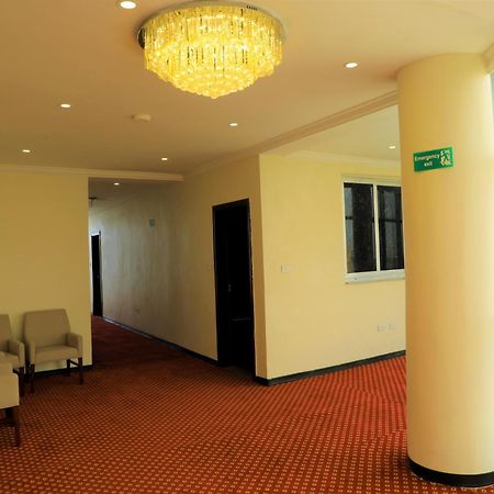 Tewodros Belay International Hotel Lege T'afo Bagian luar foto